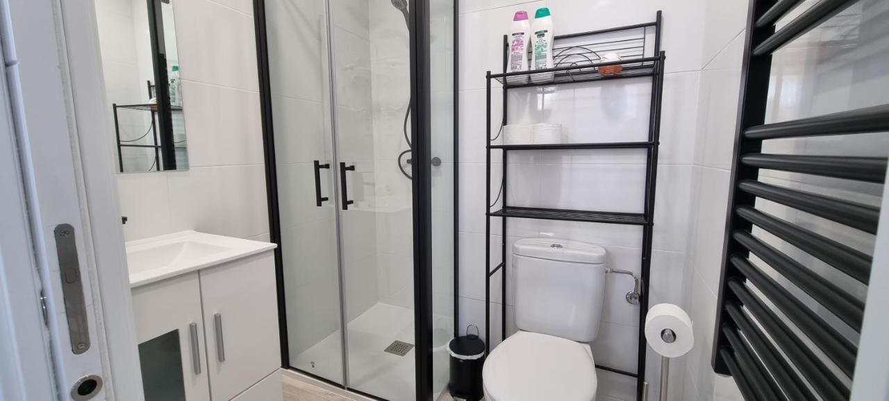 Apartamentos Tanez Santurce A マドリード エクステリア 写真