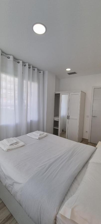 Apartamentos Tanez Santurce A マドリード エクステリア 写真