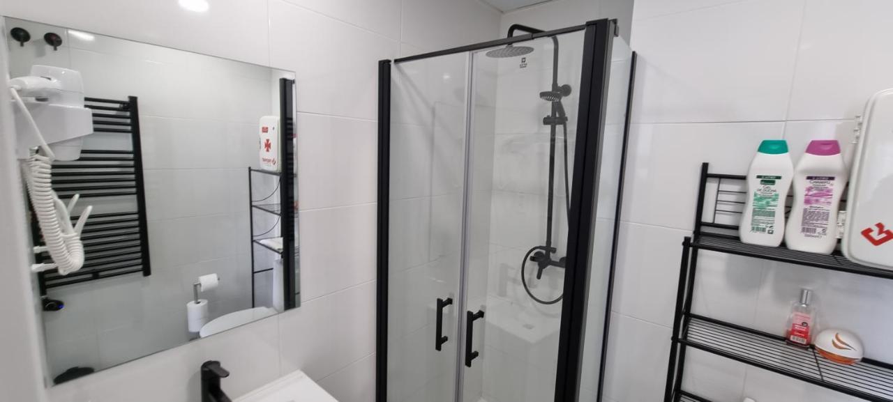Apartamentos Tanez Santurce A マドリード エクステリア 写真